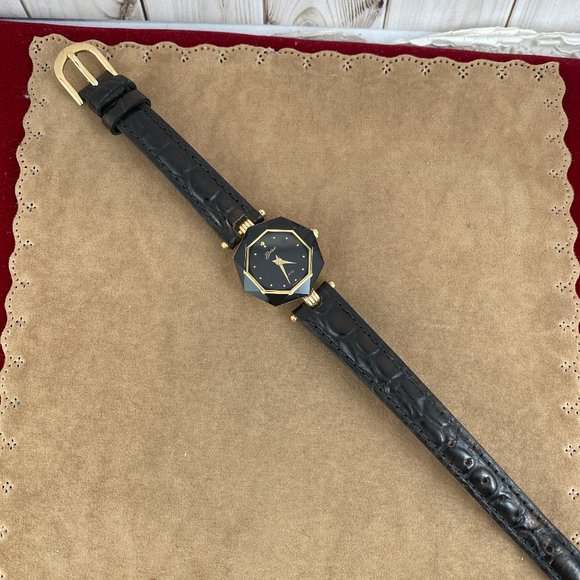 Vintage Belair Watch American Made with Swiss Quartz Movement - Picture 5 of 8